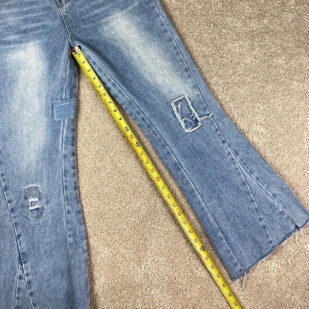 Gallery Dept Art on Display Distressed Flare‎ Jeans Light Wash Women XL 36x30